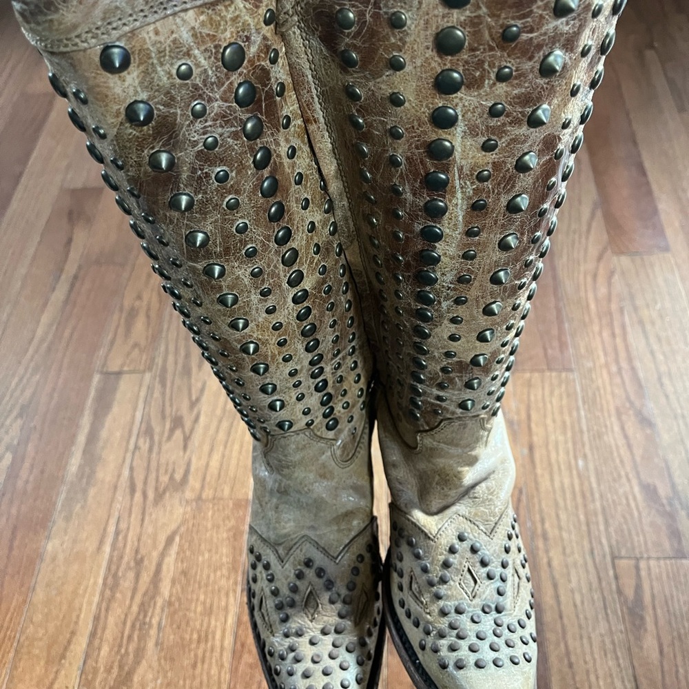 WOMENS Leona Western studded boots by Corral Boots